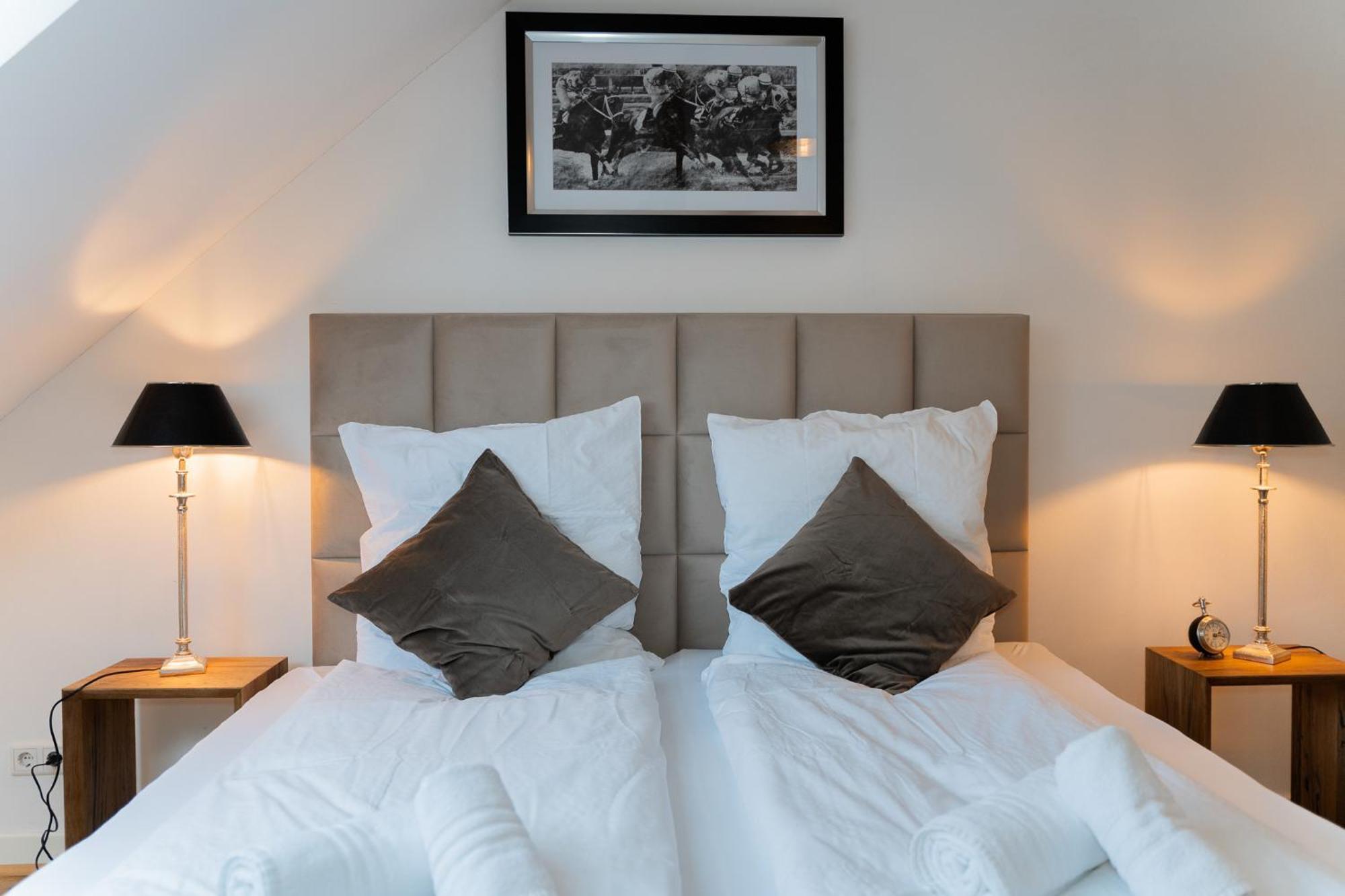 Moderne Apartments City Stadtnah -Junik Apartments 뒤스부르크 객실 사진