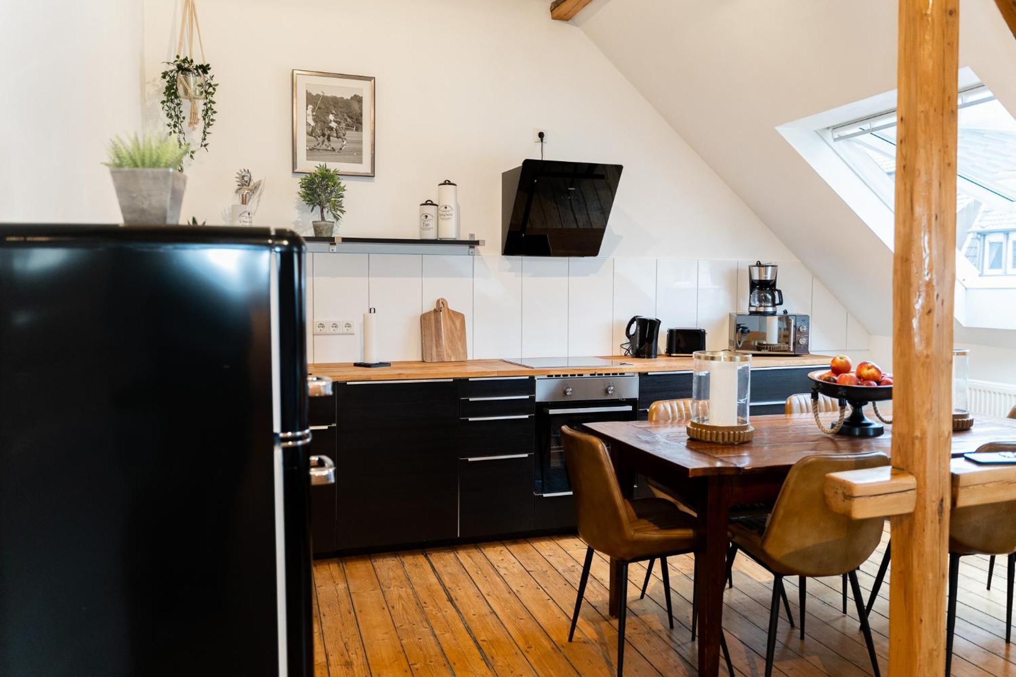 Moderne Apartments City Stadtnah -Junik Apartments 뒤스부르크 외부 사진