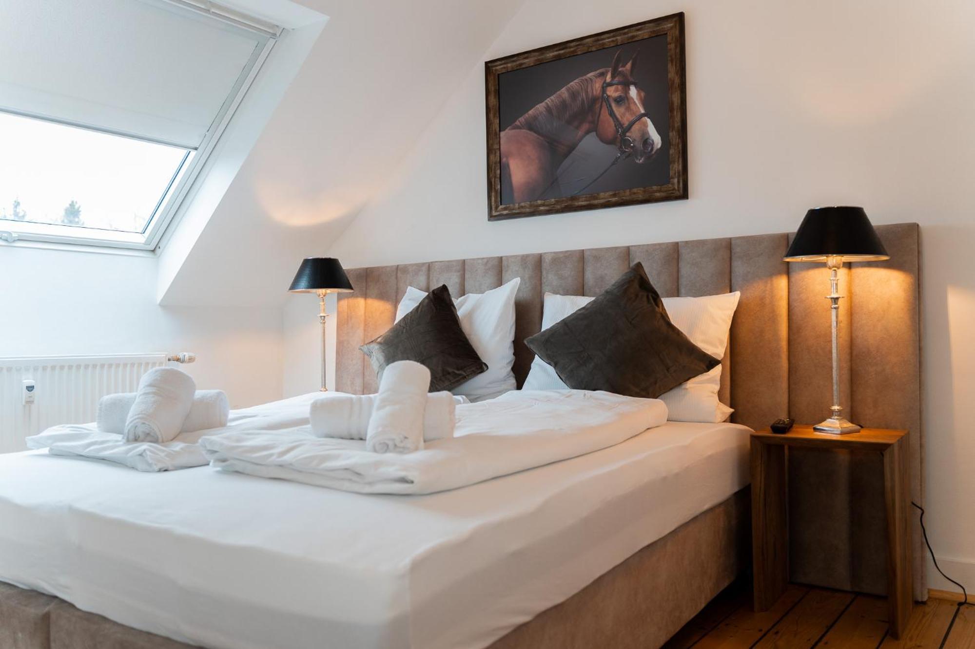 Moderne Apartments City Stadtnah -Junik Apartments 뒤스부르크 외부 사진